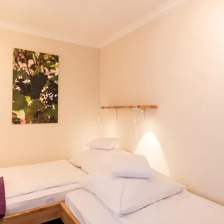 Gaestehaus Am Weinberg Weingut Lingen