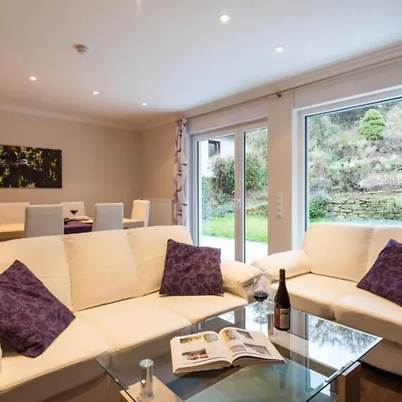 Gaestehaus Am Weinberg Weingut Lingen דירה באד נויאנאהר-ארוויילר