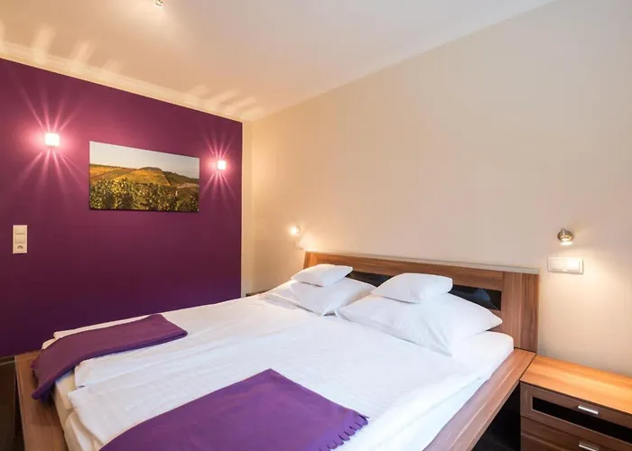 Gaestehaus Am Weinberg Weingut Lingen באד נויאנאהר-ארוויילר